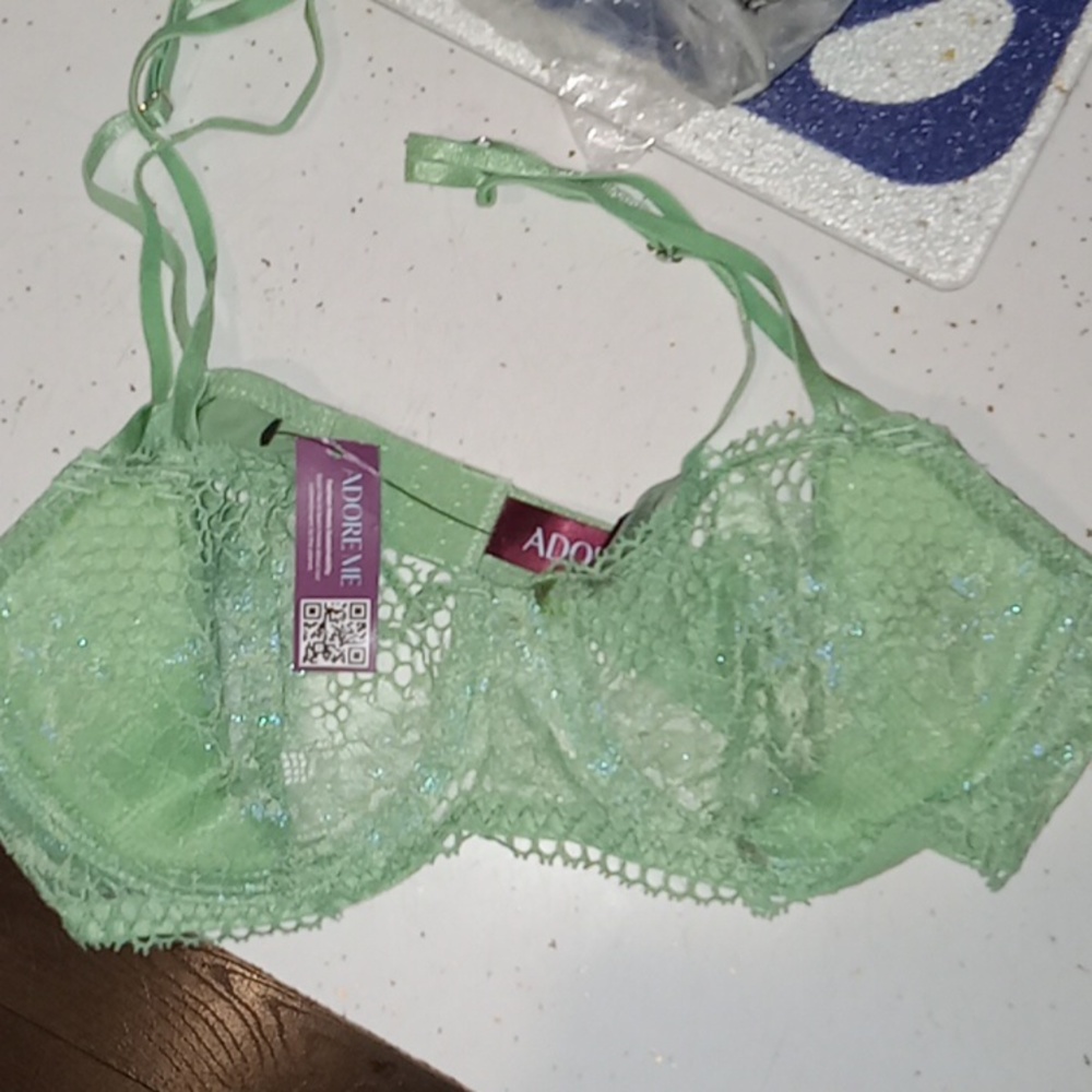 Adore me- Mint Green Shimmer & Lace Unlined Demi bra-34B